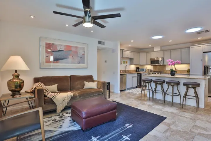 1421 Sunflower Circle N, Palm Springs, California 92262 — photo 5