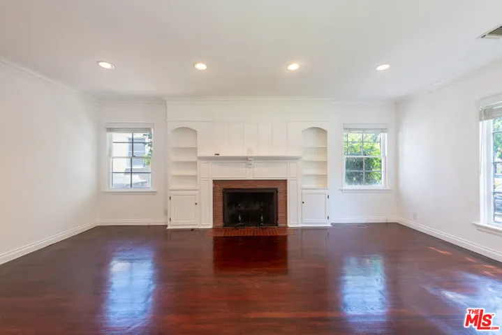 4421 Strohm Avenue, Toluca Lake, California 91602 — photo 5