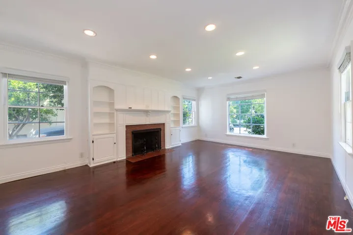 4421 Strohm Avenue, Toluca Lake, California 91602 — photo 4