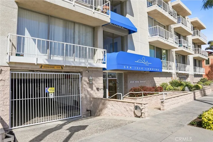 383 Bay Shore 203, Long Beach, California 90803 — photo 4