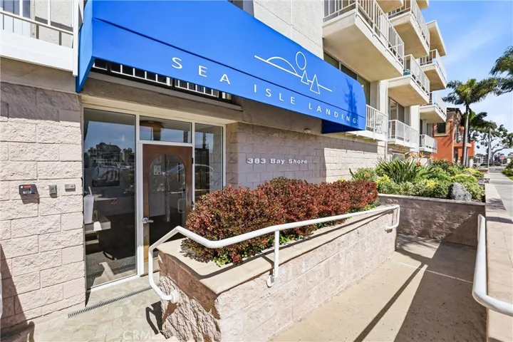 383 Bay Shore 203, Long Beach, California 90803 — photo 5