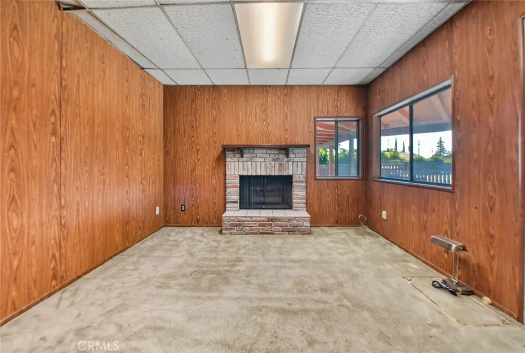 Stains on carpet have been edited out Stains on carpet have been edited out