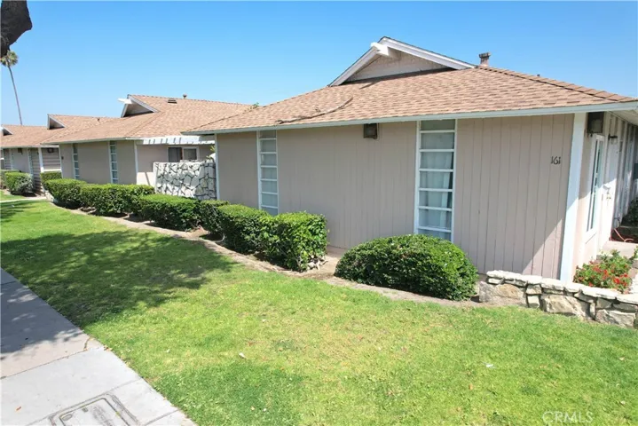161 W Guinida Lane, Anaheim, California 92805 — photo 5