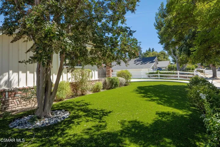 5736 Le Sage Avenue, Woodland Hills, California 91367 — photo 4