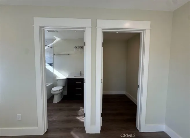 Bedroom 2 Bathroom, Closet