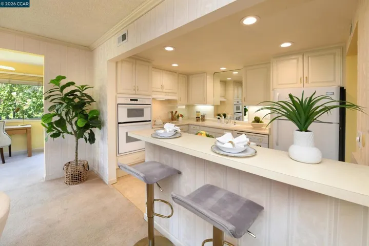3349 Golden Rain Rd 15, Walnut Creek, California 94595 — photo 4