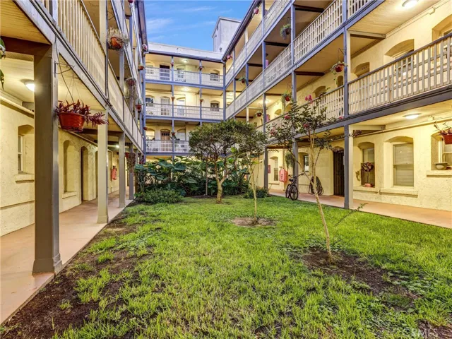 800 Pacific 109, Long Beach, California 90813 — photo 4