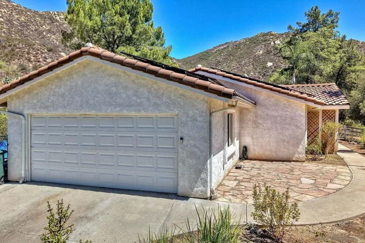 25766 Caryn Court, Ramona, California 92065 — photo 5