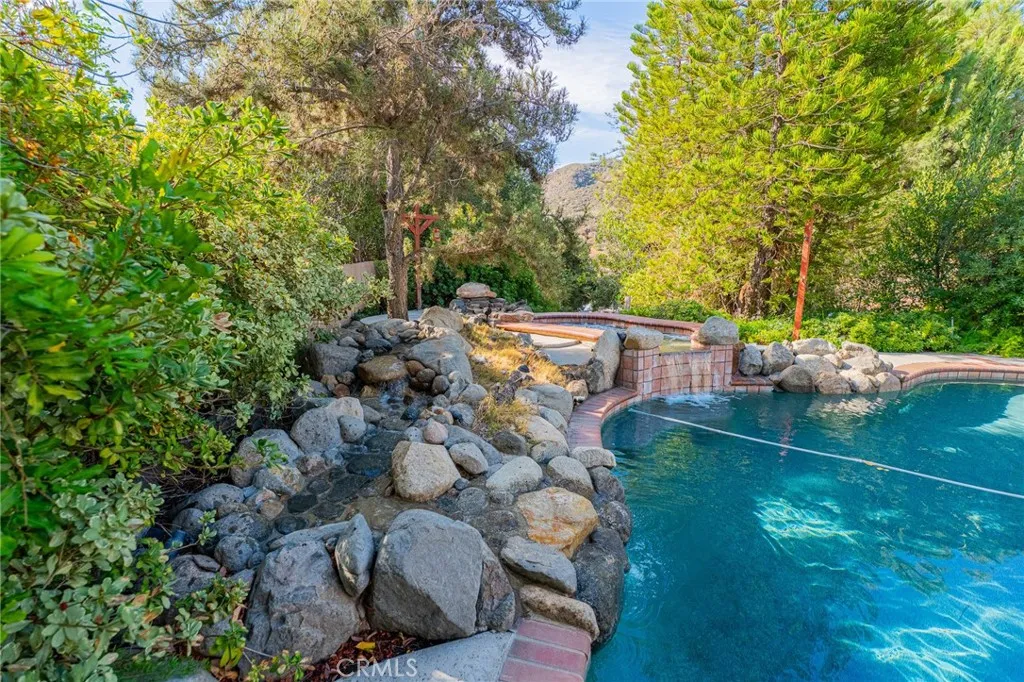 Real Rocks and Saltwater pool Real Rocks and Saltwater pool