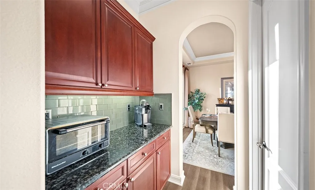 Butler's Pantry