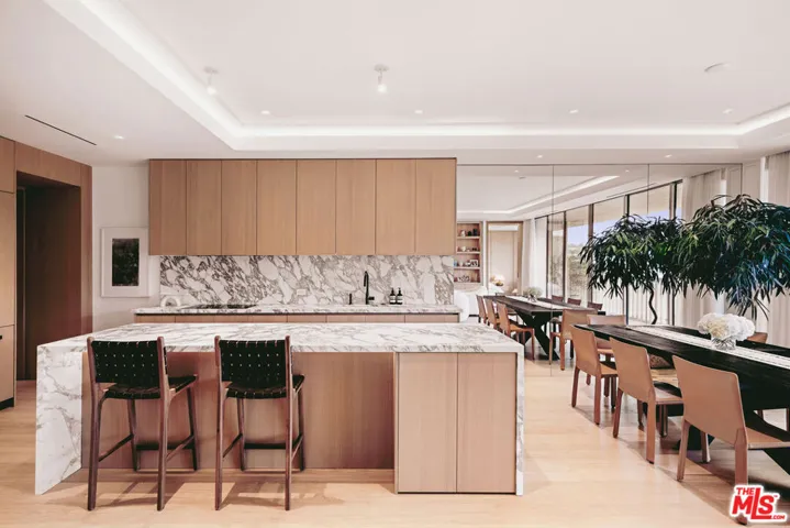 9255 Doheny Road 1803, West Hollywood, California 90069 — photo 5