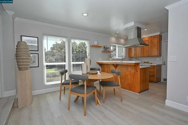 48 Rolling Green Circle, Pleasant Hill, California 94523 — photo 5
