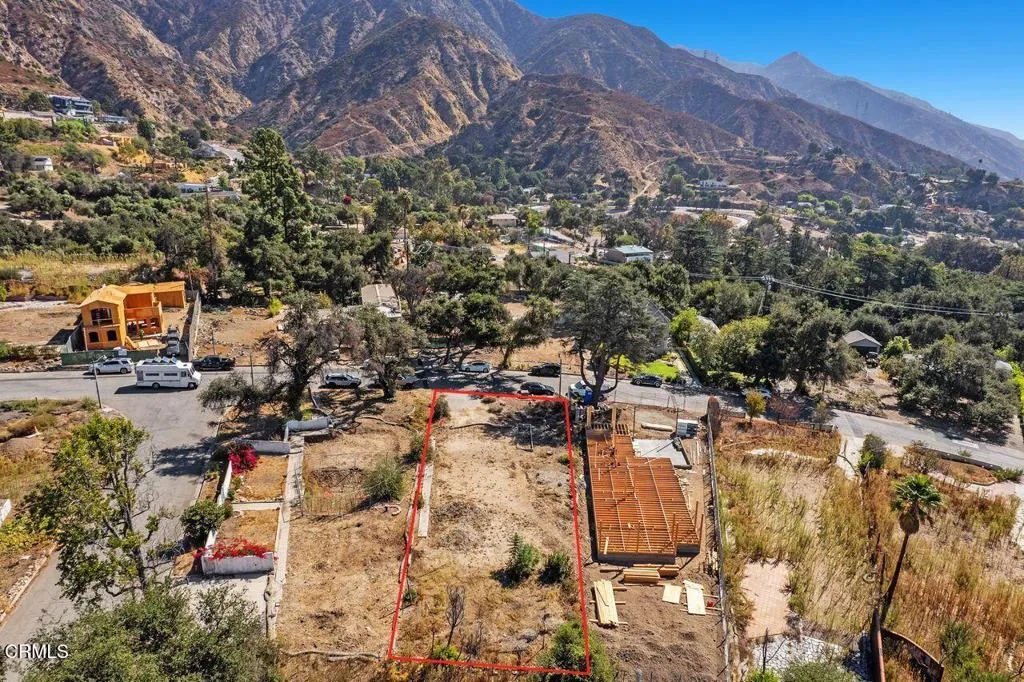3223 N Mount Curve Avenue N, Altadena, California 91001 — photo 4