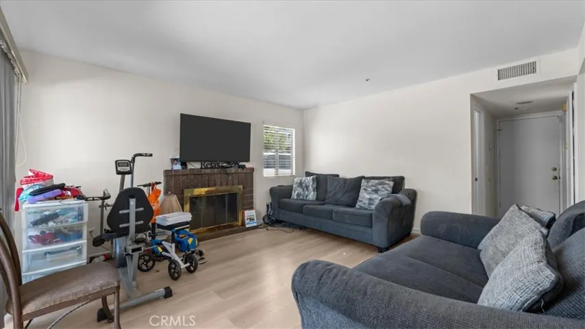 7510 Lily Court, Fontana, California 92336 — photo 5