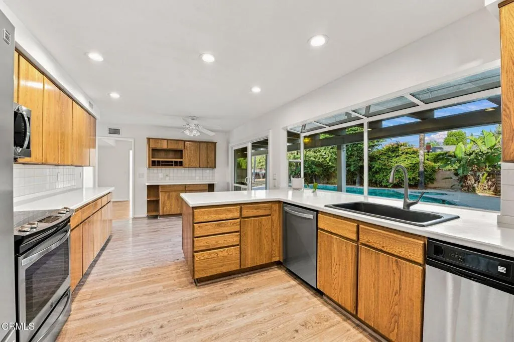 24-web-or-mls-1128-el-monte-dr