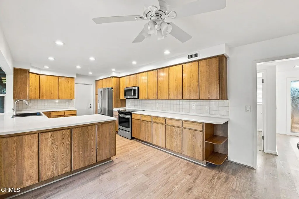 20-web-or-mls-1128-el-monte-dr