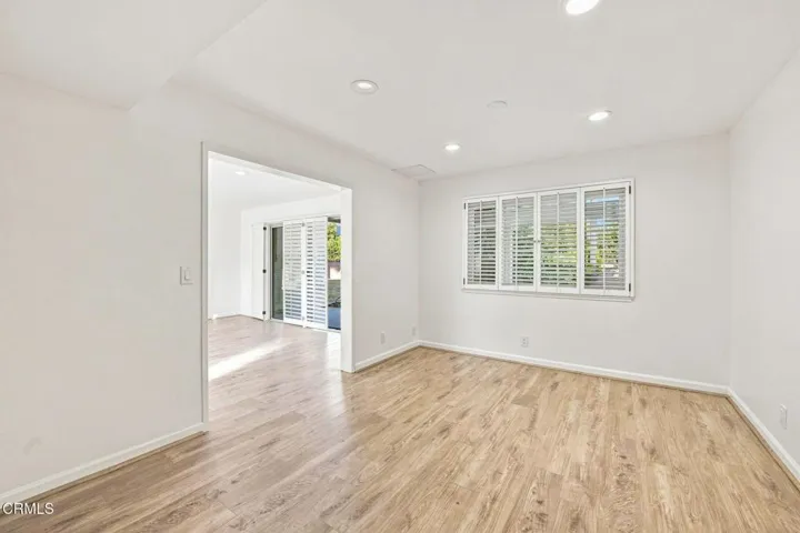 16-web-or-mls-1128-el-monte-dr
