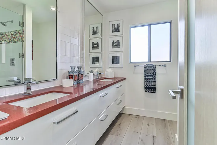 Upstairs bathroom
