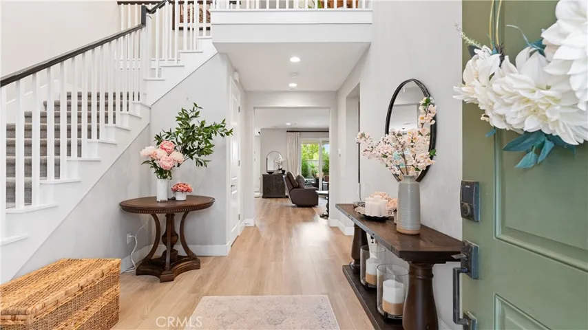 25041 Aspen Falls, Canyon Country, California 91387 — photo 4