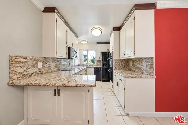 2402 Teasley Street, La Crescenta, California 91214 — photo 4