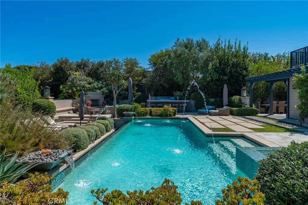 28850 Hampton Place, Malibu, California 90265 — photo 4