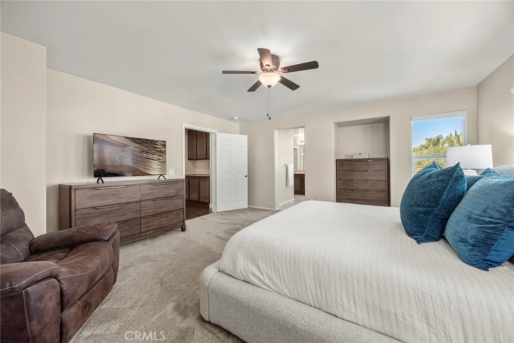 PRIVATE AND SPACIOUS PRIVATE AND SPACIOUS