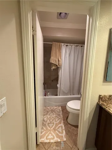 Separate shower