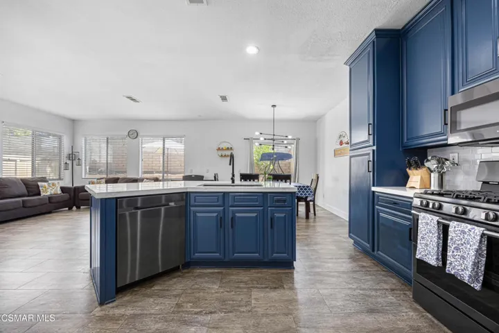 92 Calle Segunda, Camarillo, California 93010 — photo 5