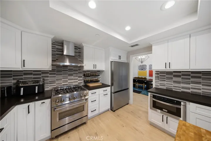25 Canyon Island, Newport Beach, California 92660 — photo 5