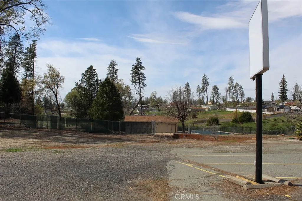6047 Clark, Paradise, California 95969 — photo 5