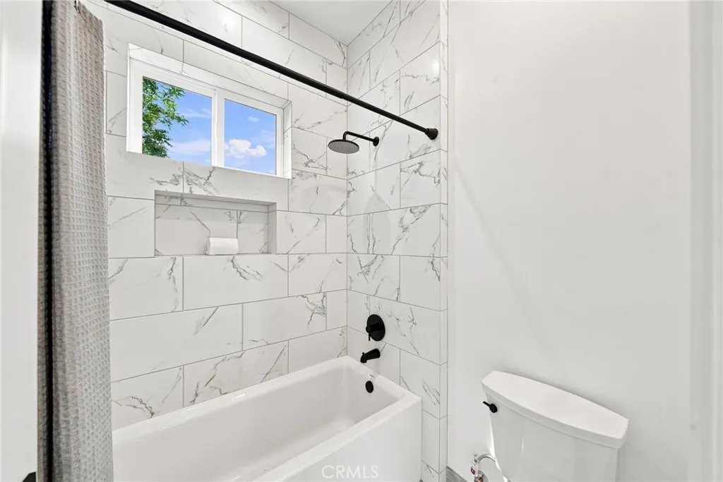 Jack & Jill Bathtub Jack & Jill Bathtub