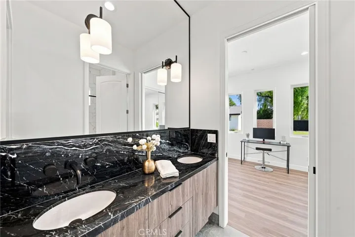 Jack & Jill bathroom