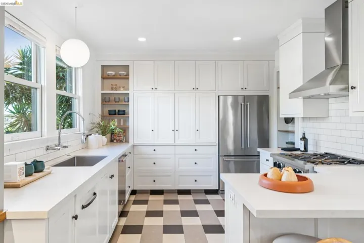 342 Elwood Ave, Oakland, California 94610 — photo 4