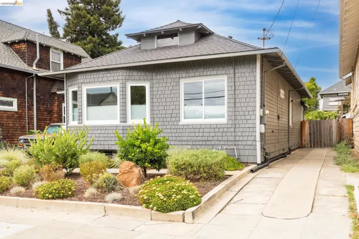 452 44th St, Oakland, California 94609 — photo 4