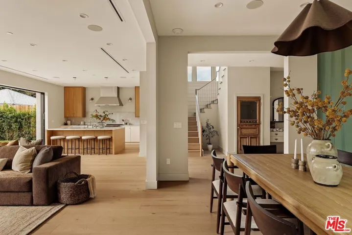 4607 Morse Avenue, Sherman Oaks, California 91423 — photo 4