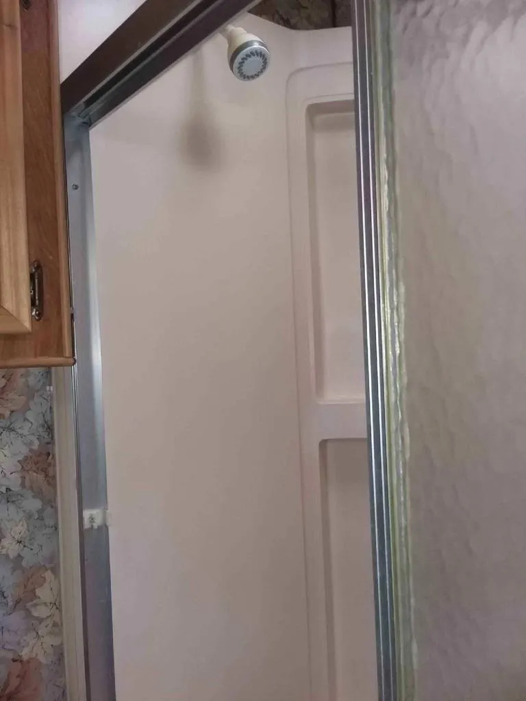 Shower Shower