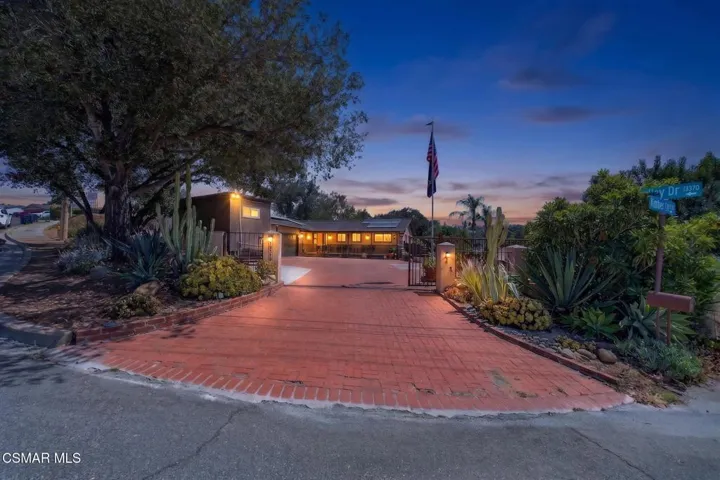 1-web-or-mls-1-13385 Marjay Drive, Lakes