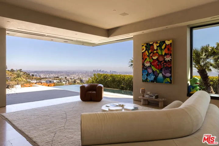 1616 Blue Jay Way, Los Angeles, California 90069 — photo 5