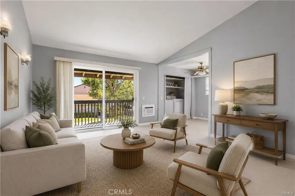 23232 Orange Avenue 2, Lake Forest, California 92630 — photo 4