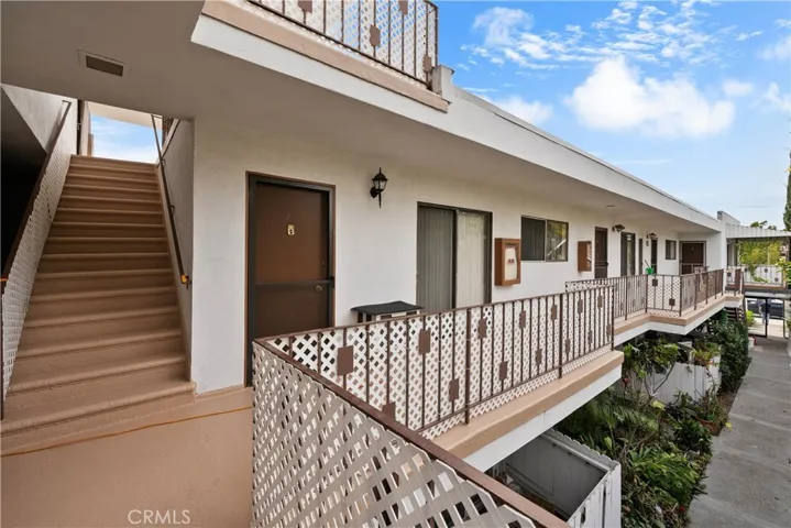 322 N Isabel, Glendale, California 91206 — photo 4