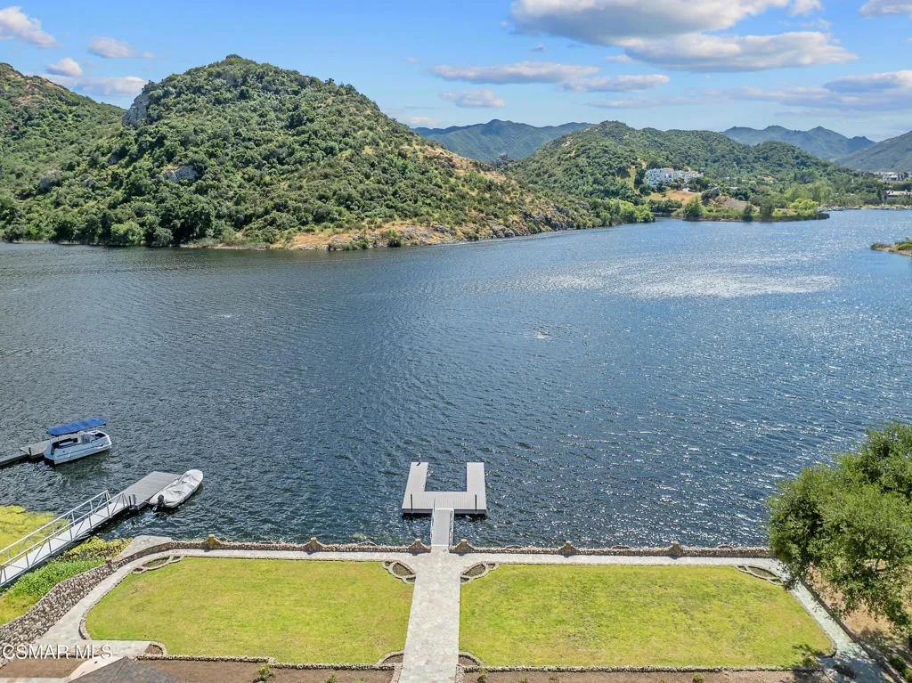 800 Lake Sherwood Drive, Lake Sherwood, California 91361 — photo 4