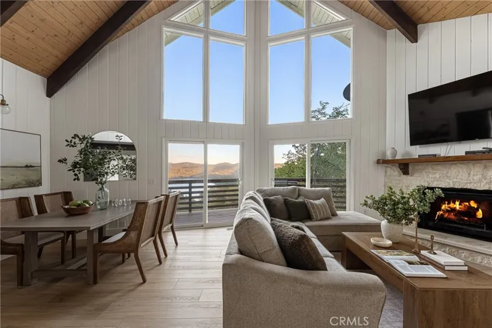 1096 Nadelhorn Drive, Lake Arrowhead, California 92352 — photo 4