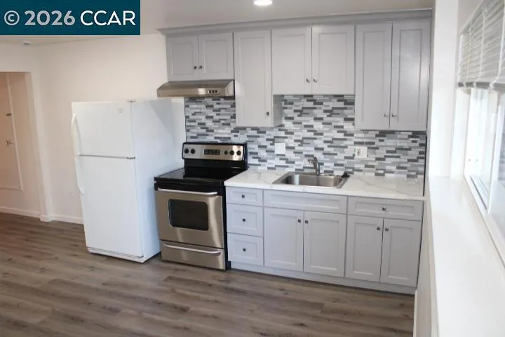 527 Vaqueros Ave, Rodeo, California 94572 — photo 4