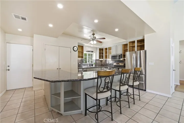 Center Island Kit