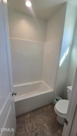 1000008768