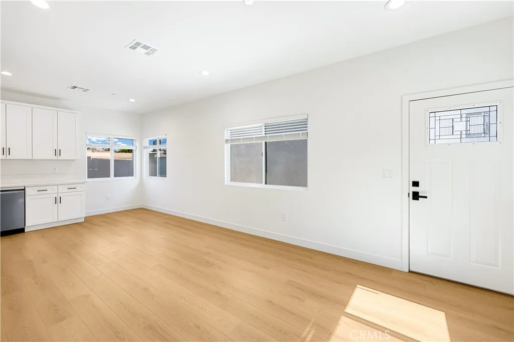 4042 Somers, Los Angeles, California 90065 — photo 4