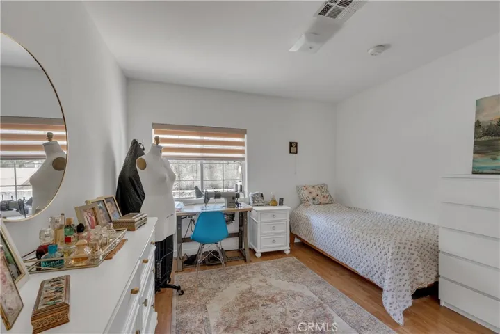 Bedroom2