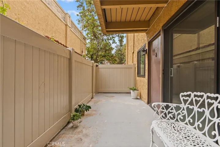 18752 Mandan 1009, Canyon Country, California 91351 — photo 5