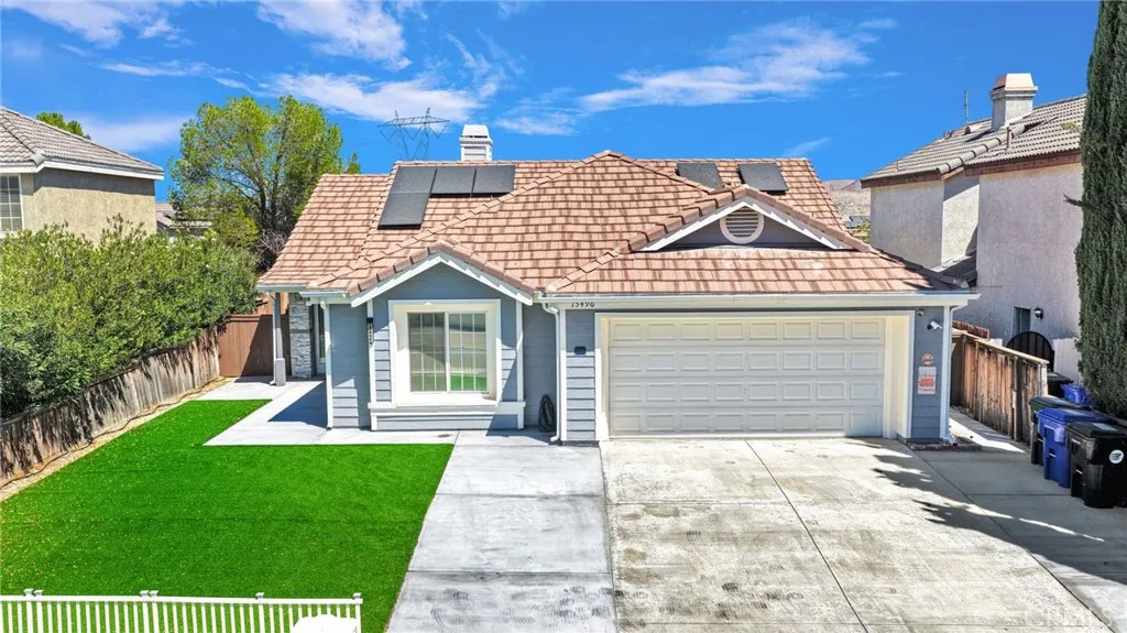 14596 Cardiff Ln