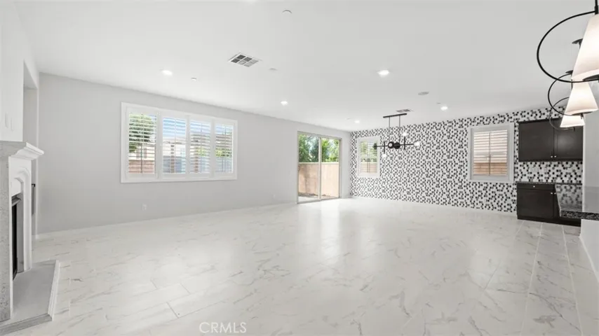 16575 Justin St, Fontana, California 92336 — photo 4